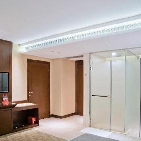 New Regent Hotel Huizhou  Exterior photo