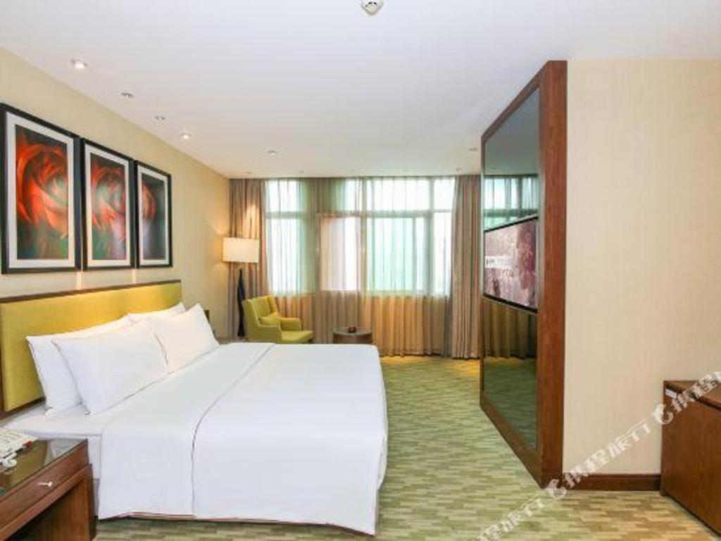 New Regent Hotel Huizhou  Exterior photo
