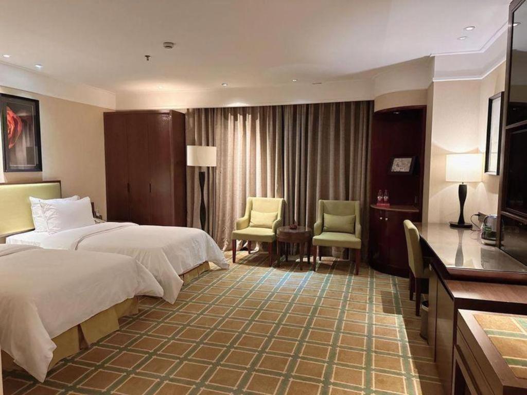 New Regent Hotel Huizhou  Exterior photo